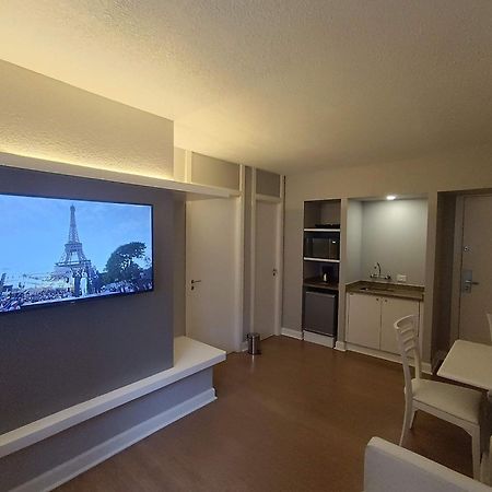 Apto-Flat Excelente Localizacao Centro-Batel - Somente Familiares 쿠리치바 외부 사진