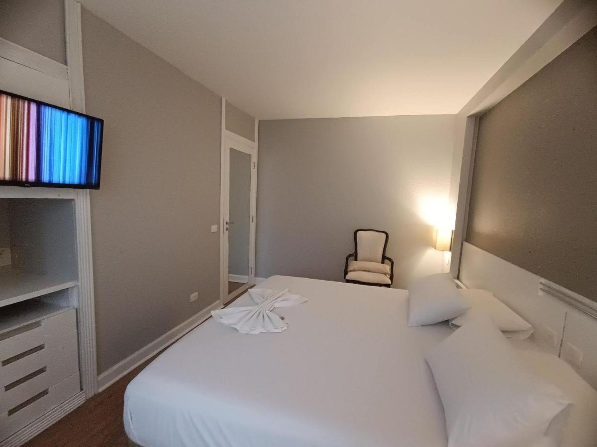 Apto-Flat Excelente Localizacao Centro-Batel - Somente Familiares 쿠리치바 외부 사진