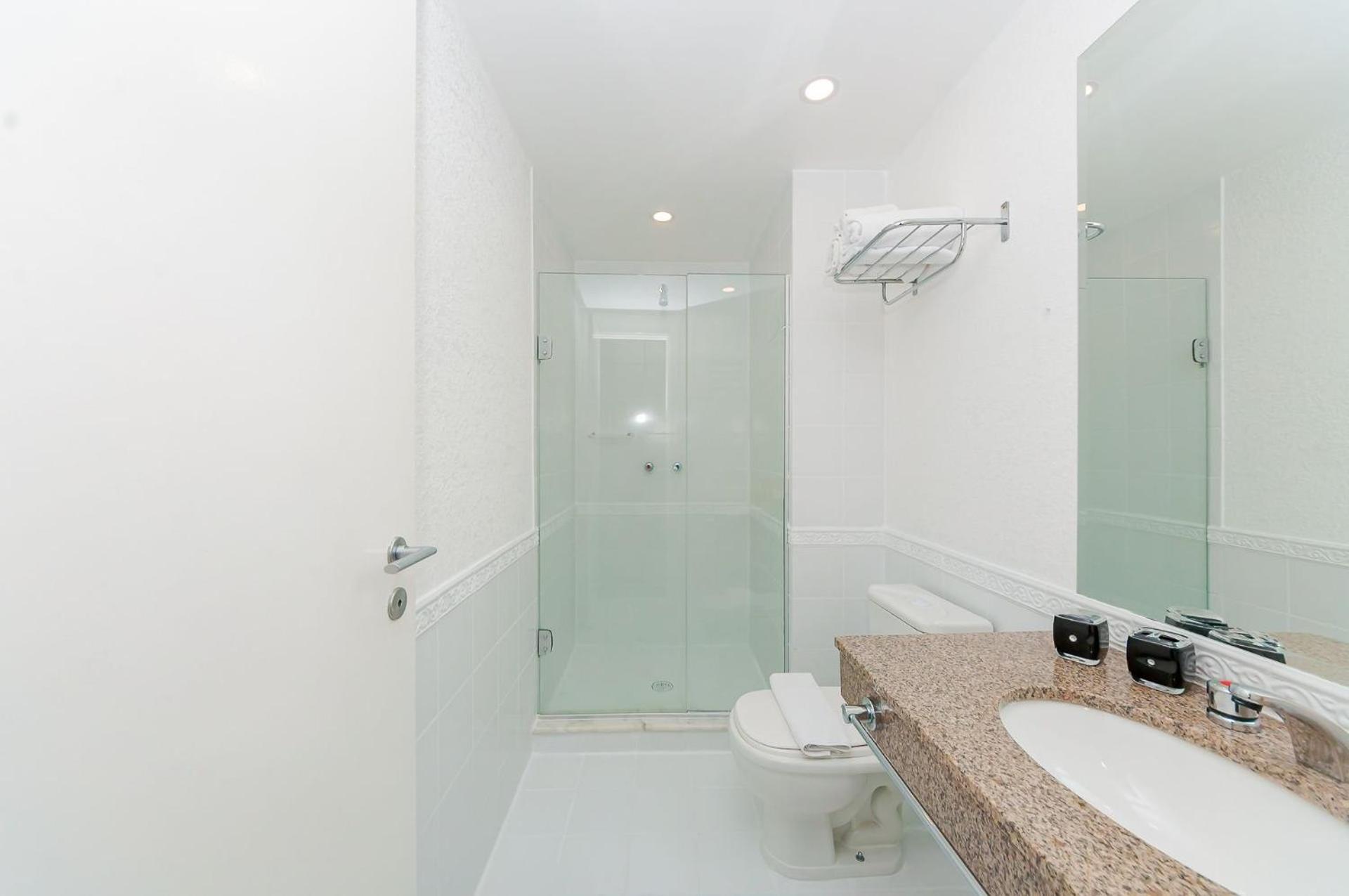 Apto-Flat Excelente Localizacao Centro-Batel - Somente Familiares 쿠리치바 외부 사진